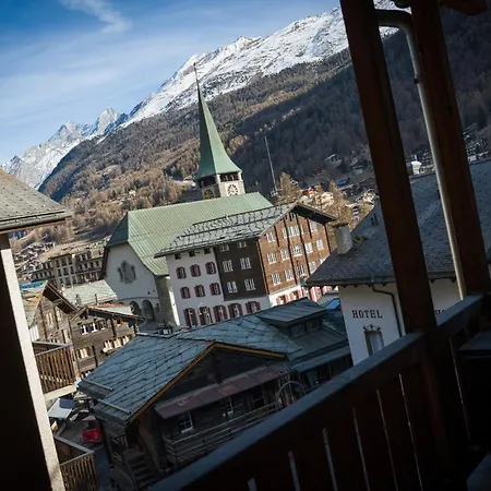 Haus Genepy Apartment